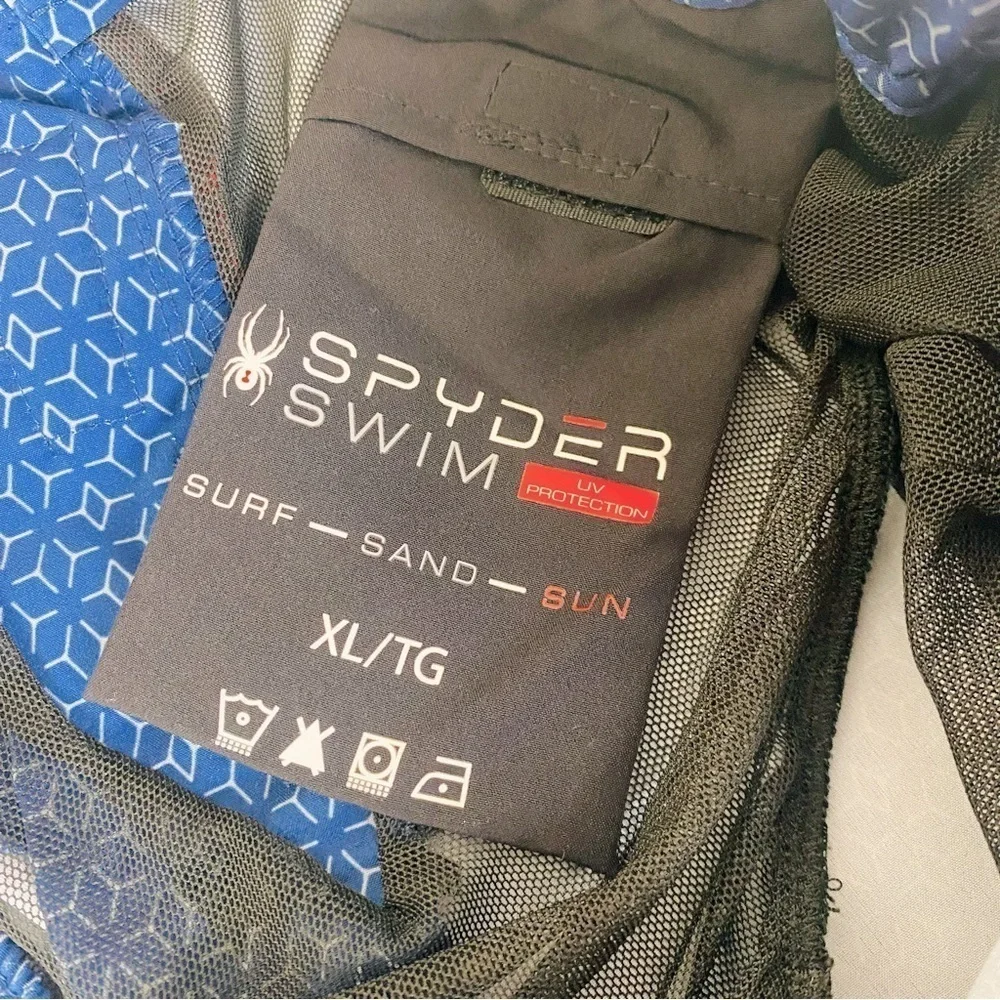 Spyder Printed Board Shorts Size XL